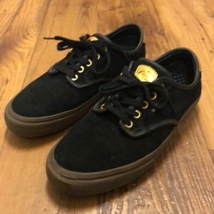Vans Chima Ferguson Pro shoe, suede, black/gold